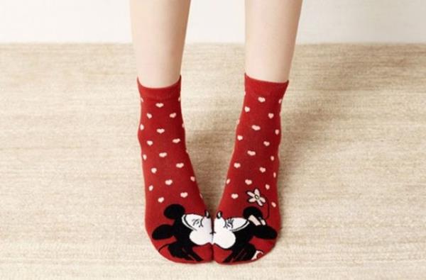 Yataa orapla girmek, sadece cilt hcrelerinin gaz alveriini engellemekle kalmaz.