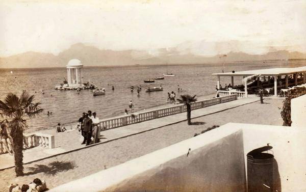 Maltepe Sreyya Plaj, en hareketli dnemlerini yaarken