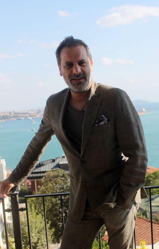 Vatan'n haberine gre, semt olarak Beikta ar'dan sonra Cihangir'de yer bakt iddia edilen Gven'in bu projesini 2015 ylnn ilk gnlerinde gerekletirecei gelen bilgiler arasnda.