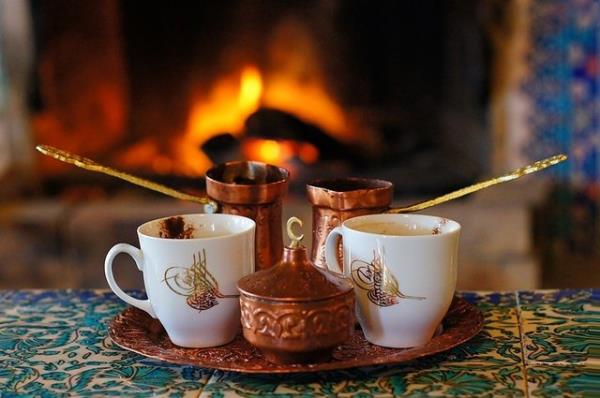 8. Vcutta Ya Yakmn Uyaryor