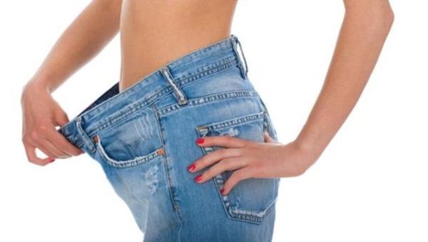 14-Kilo kayb: Bir eit fiziksel travma olan ani kilo kayb, sa dklmesi ya da sa incelmesiyle sonulanabilir. Sa dklmesiyle birlikte belirgin kilo kayb, bulumia ya da anorexia gibi bir yeme bozukluunun belirtisi de olabilir.