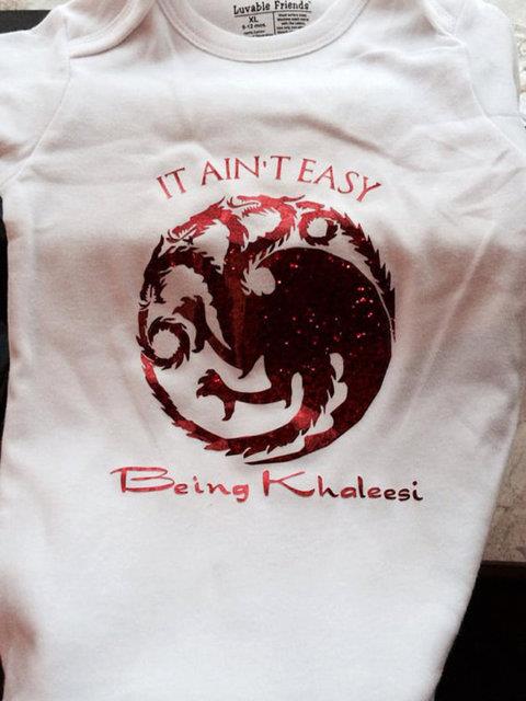 "Khaleesi olmak kolay deil"