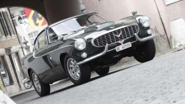 VOLVO P1800