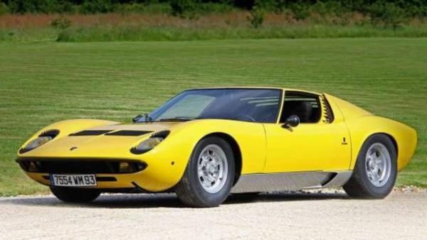 LAMBORGHINI MIURA