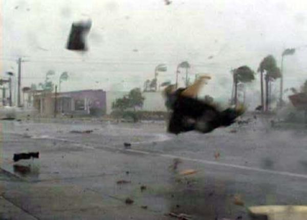 Fotoraf 2004 ylnda Florida'daki bir kasrgada ekildi.