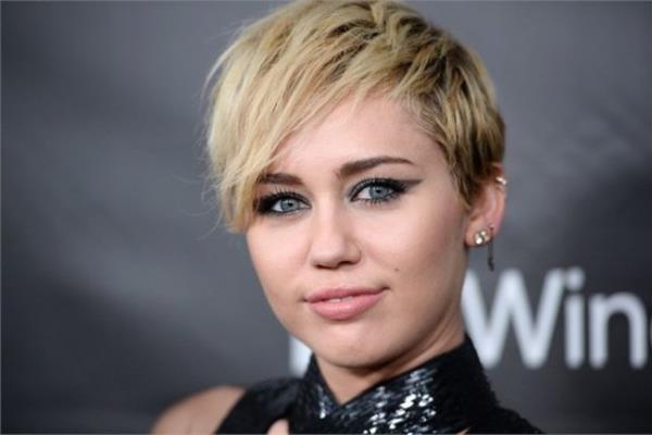 7- Miley Cyrus  <br>36 milyon dolar</br>