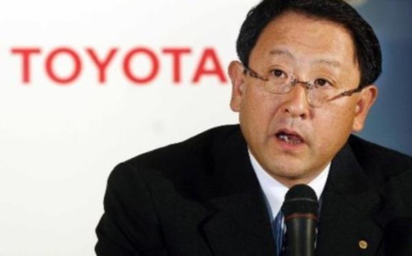 34 Akio Toyoda