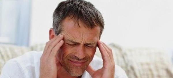 Koku, ses, a hassasiyet gibi rahatszlklarla ok iddetli ba dnmeleri yaanabilir.