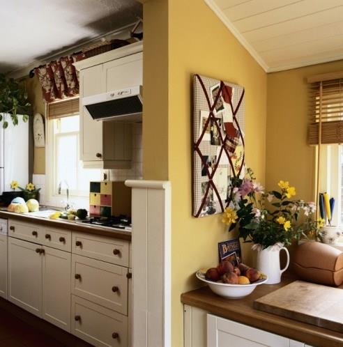 Trk kadnlarnn boy ortalamasn dnnce raflarmz ne kadar alak o kadar iyi. Nedir u merdivenlerden, sandalyelerden ektiimiz! Kadn dostu alak dolaplar hem salmz hem de pratiklik asndan gerekli.