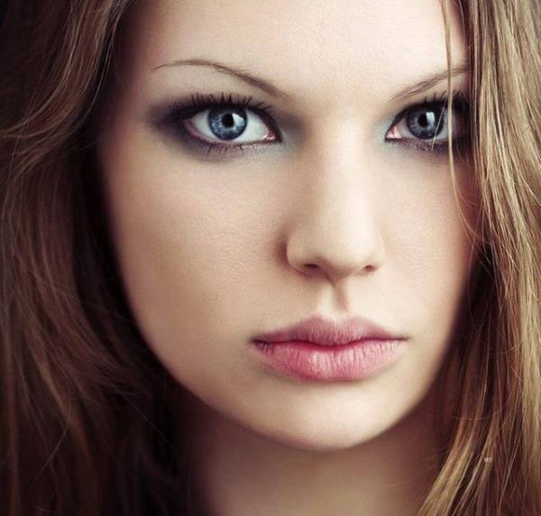 Gururlarna olabildiince ok dkn kiilerdir.