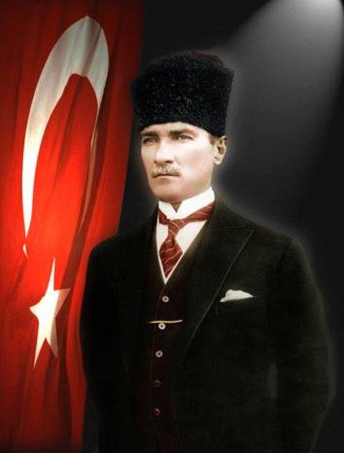 <br>FRANSA </br>  Atatürk büyük bir şahsiyet, çok büyük bir komutan, politik bir dehadır. Excelsior Gazetesi