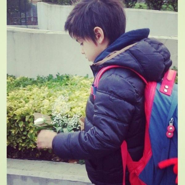 GLBEN ERGEN   <br>ocuklar izinden yryor 10 Kasim 1938 ... 10 Kasim 2014</br>