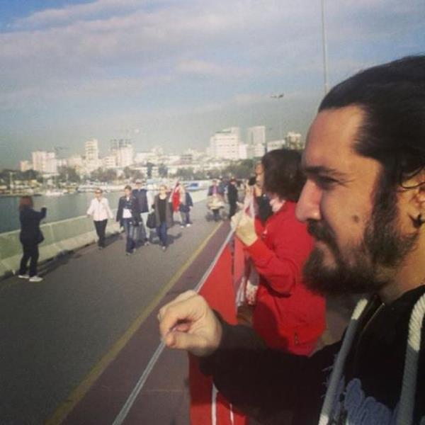 DOUKAN MANO   <br>Saat 9.05 sayg duruu iin herkese gnaydn</br>