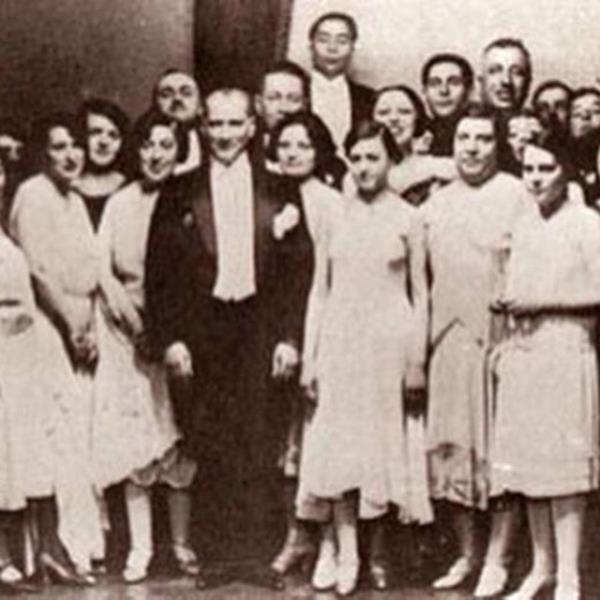 HAZAL KAYA   <br>Sayg ve hasretle...</br>