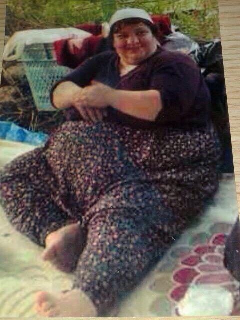 "Bana ok destek oldular, tevik ettiler. nceden zerime kyafet bulamaz, diktirmek zorunda kalrdm. Artk kendime yeni sayfa atm. Eskiye dair her eyi hayatmdan silmek iin eski kyafetlerimi yakacam. Kilo vermek iin baz insanlar mide kltyor, ila kullanyor. Aslnda bu gibi operasyonlar yanl. Bence en salkls yry yapmak ve az yemek yemektir."