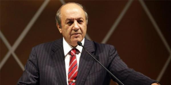 1977 ylnda Erciyas Biraclk Genel Mdrl ile balayan i hayat, Anadolu Endstri Holding Bira Grubu Koordinatrl, Anadolu Endstri Holding Genel Koordinatrl ve 1984 ylnda atand Anadolu Grubu cra Bakanl grevleri ile devam etti. Tuncay zilhan, 2007 yl Mays aynda devrald Anadolu Grubu Ynetim Kurulu Bakanl grevini srdrmekte.