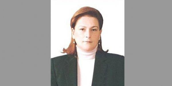 <p><b>Gler Sabanc</b></p>    Gler Sabanc, Yksel ve hsan Sabanc iftinin ilk ocuu olarak 1955'de Adana'da dodu. Sabanc ailesinin nc nesil yesidir. Ortaretimini TED Ankara Koleji'nde bitirdikten sonra yksek tahsilini Boazii niversitesi letme Blm'nde 1978' de tamamlad.