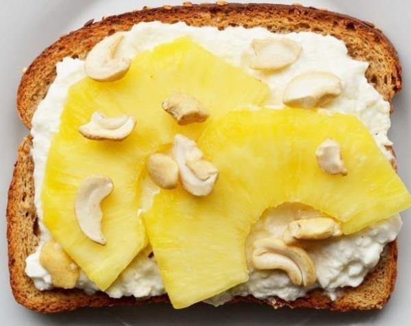 7. Ananas + Ky peyniri + Kaju