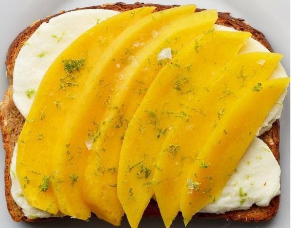 10. Mango + misket limon + mozzarella