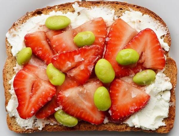 6. ilek + kei peyniri + edamame fasulyesi + balsamik + tuz