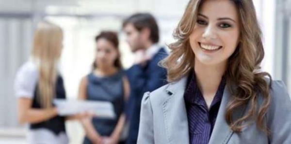 Bu tarz gllerde keser dilerin daha keli, kpek dilerin ise daha sivri olduu bir di yaps tercih edilmektedir.