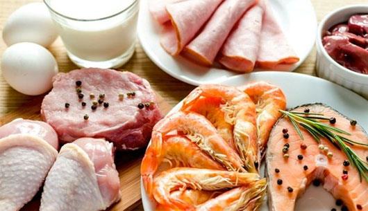 Protein asndan zengin besinler uzun sreli tokluk hissi yaratr ve ghrelin seviyenizi bastrr.