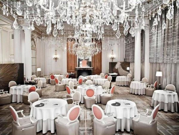 19. Alain Ducasse au Plaza Athne'de 380 Euro'luk meny tadn