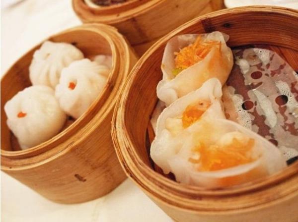 24. Hong Kong mants ve eitleri