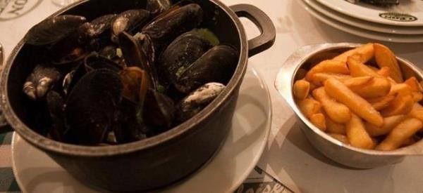 34. Belika usul bir kova dolusu soslu midye (Belika)