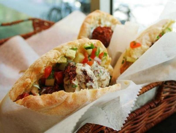 27. Falafel Al Quds ve Abu Staif'de Falafel (rdn)