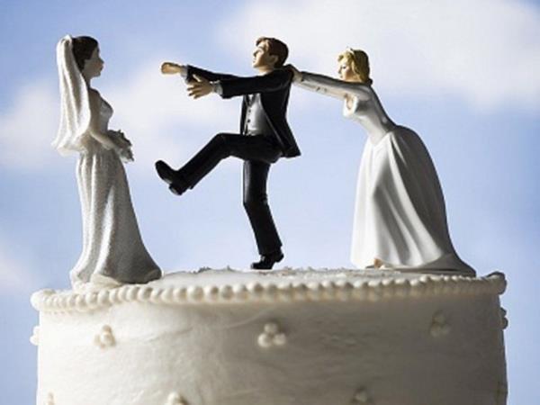 <b>2. Gamomani: Evlenme teklif etme taknts</b>