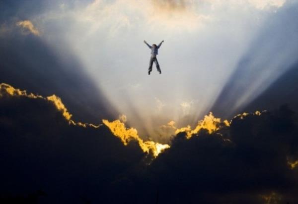 Kiinin hayat akna brakmas gerektii ya da kontrol dnda gelien olaylarla karlatnn iareti olarak dnlyor.