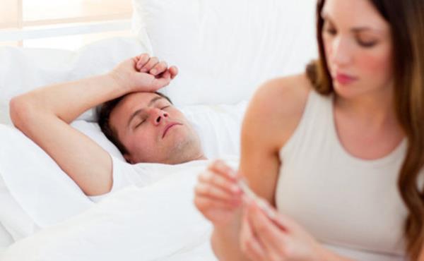 Erkekler hastalklar boyunca yanlarndan ayrlmayan kadnlar severler.