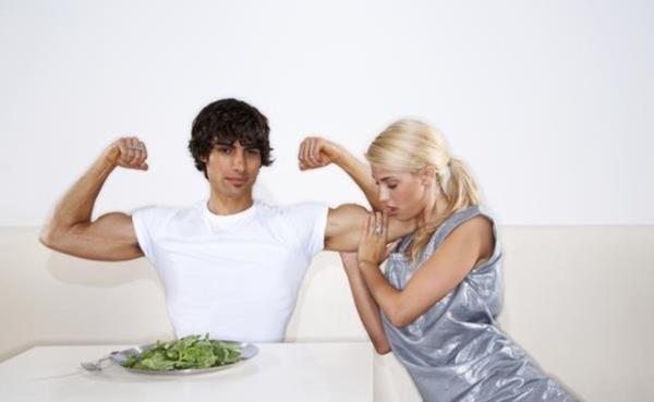 Arkadalarnn ve bakalarnn yannda sylemediiniz srece, zel hitaplarla ona seslenmeniz erkekleri ok etkiler.