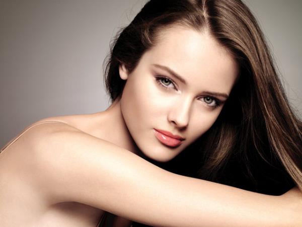 Bakm iin tonlarca para dktnzden yaknsalar bile, kadnn bakml olmas erkekleri etkileyen en nemli faktrlerin banda gelir.