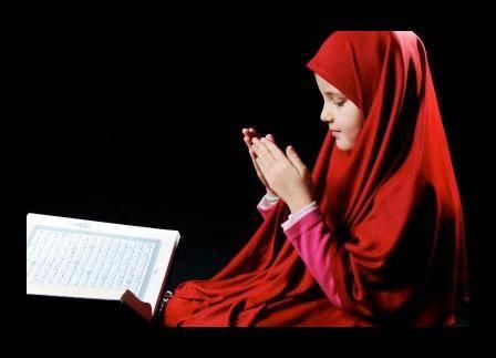 <b>22. Gnn Duas:</b> "Allahummefteh l fhi ebvabe fazlik, ve enzil aleyye fhi berakatik, ve veffign fhi li-mucibati merzatik, ve eskinn fhi buhbhati cennatik, ya mucbe davet'il-muztarrn." Anlam: Allah'm! Fazl- rahmetinin kaplarn bugn yzme a; bu gnde bereketlerini zerime indir ve beni honutluuna vesile olacak eylere muvaffak kl; beni cennetlerinin ortasna yerletir; ey perianlarn duasn kabul eden -Allah-!