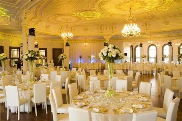 <br>Dn Mekan Bakmak</br>  Nikahla olay kapatan damat adaylar, damatlar cemiyetinin stadlardr. Onlardan reneceimiz ok ey var. Dn yapanlar iin skntlarn sonu gelmez.