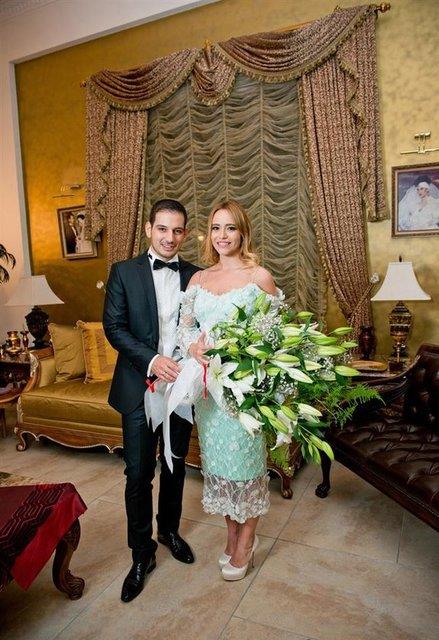 Tanma-steme-Sz Bu etkinlikleri ayn gnde bitirebilen damat aday ansldr. nk tanma ayr bir gn, isteme ayr bir gn, sz de ayr bir gn olabilir. iek, ikolata ve yzn alr gidersin.