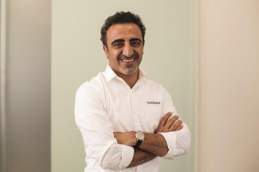 Hamdi Ulukaya:     1.1 milyar dolar