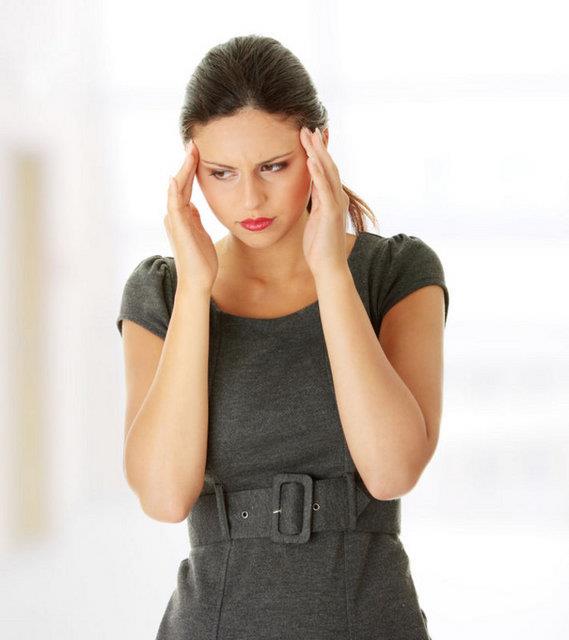 Ayrca ba arnz orulu olduunuz saatlerde tutarsa, elinizin ba ve iaret parma arasndaki etli blmnn stne birka damla nane ya koyarak dier elinizin ba ve iaret parma ile kuvvetlice skn.