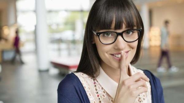 ASLAN: Yaratcl ve etkileyicilii ile bilinen aslan burcu olduka sahiplenici ve kskan karaktere sahip. Bu burcun en byk korkusu ise evresinde hi kimsenin kalmamas