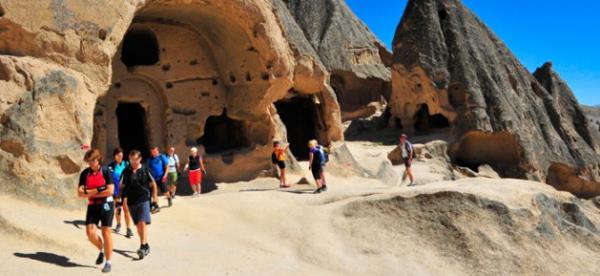 Master Card, 2013 ylnn ilk yarsnda en ok turist eken 20 ehri sralad. Listede Trkiye'den de bir ehir var.