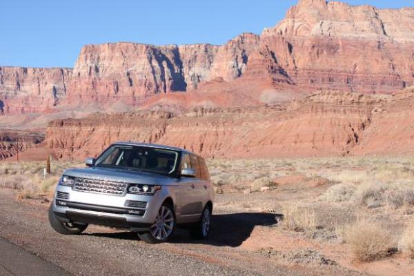 1970'lerde ilk nesili retilen Range Rover