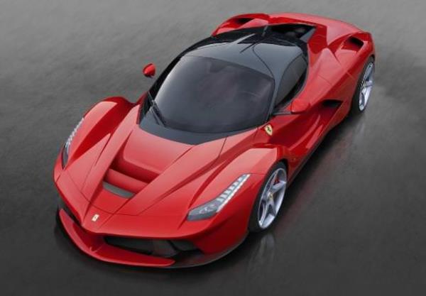 2013'te grcye kan 1000 beygir gcne yakn Ferrari Laferrari, Ferrari'nin yeni amiral gemisi