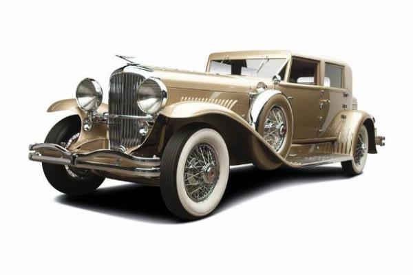 1934 Duesenberg Model J dneminde sadece 12 adet retilmiti.