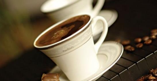 Aratrmaya gre, kahve tketimi dilerde solmaya sebep oluyor.