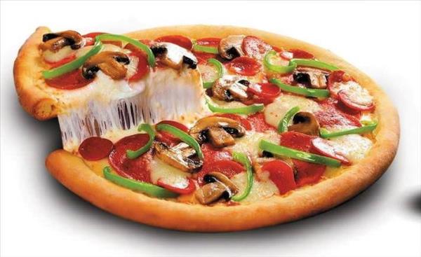 <br>Pizzac kzn telefonda belki de ilk ald pizza siparii.</br>  Pizzac kz: Buyrun efendim xyz pizza.  <br>Sipari vermek isteyen kii: 3 tane para pizza. Adres: xqw</br>  Pizzac kz: Efendim 3 para pizza gnderemiyoruz en az 5 para olmal.  <br>Sipari vermek isteyen kii: Eee iyi o zaman sen o 3' 5'e bl yle gnder.</br>