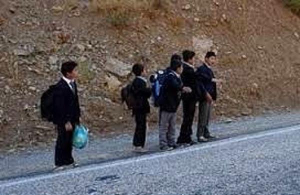 Hakkari'de otostop ekerek...