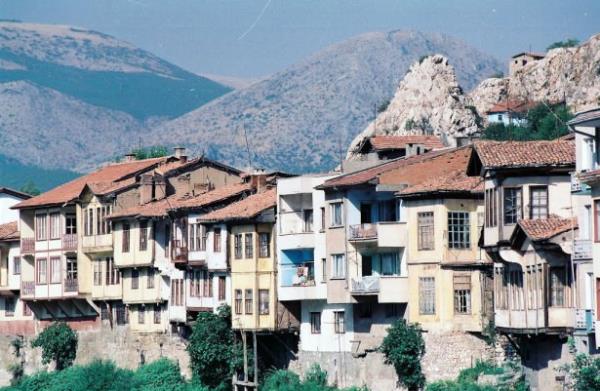 1990 - Amasya'nn eski bir ilesi