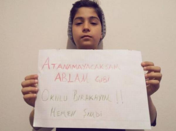 @400BinBFMezunuOYvermiyor.Sosyal medyada &#8220;400BinBFMezunu OYvermiyor&#8221; hashtag&#8217;na binlerce kii mesaj gnderiyor.